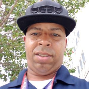 Meet your Posher, Luis